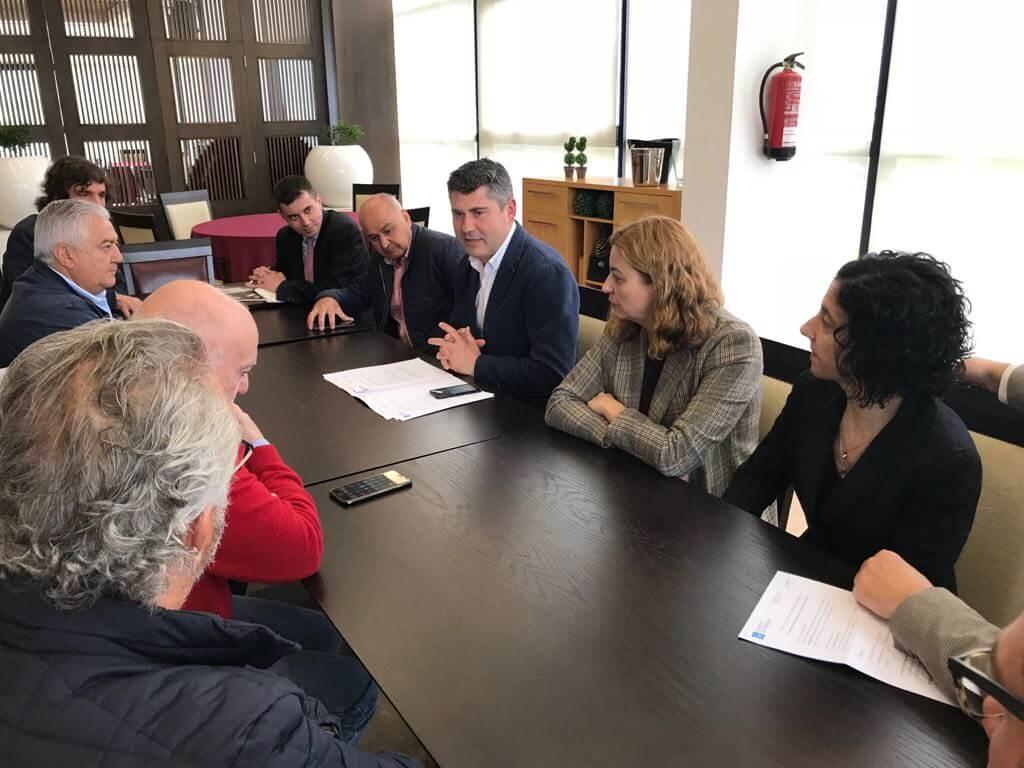 La Xunta destina 3,4 millones de euros para desplegar la conexión ultrarrápida la internet para llegar la 130 polígonos este año