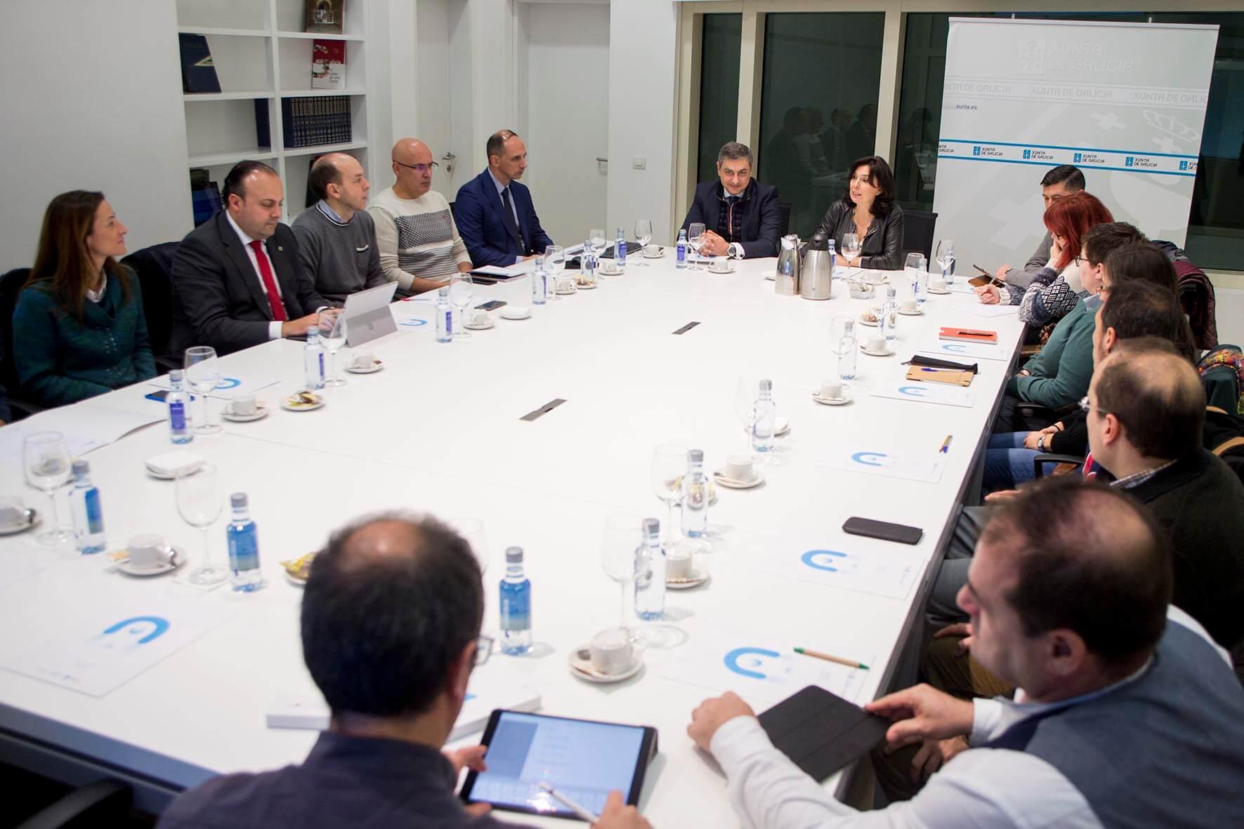 La Xunta pone en marcha el grupo de trabajo para crear contenidos educativos digitales innovadores en el marco del Proyecto Abalar